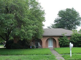 401 Lincoln St, Deer Park, TX 77536
