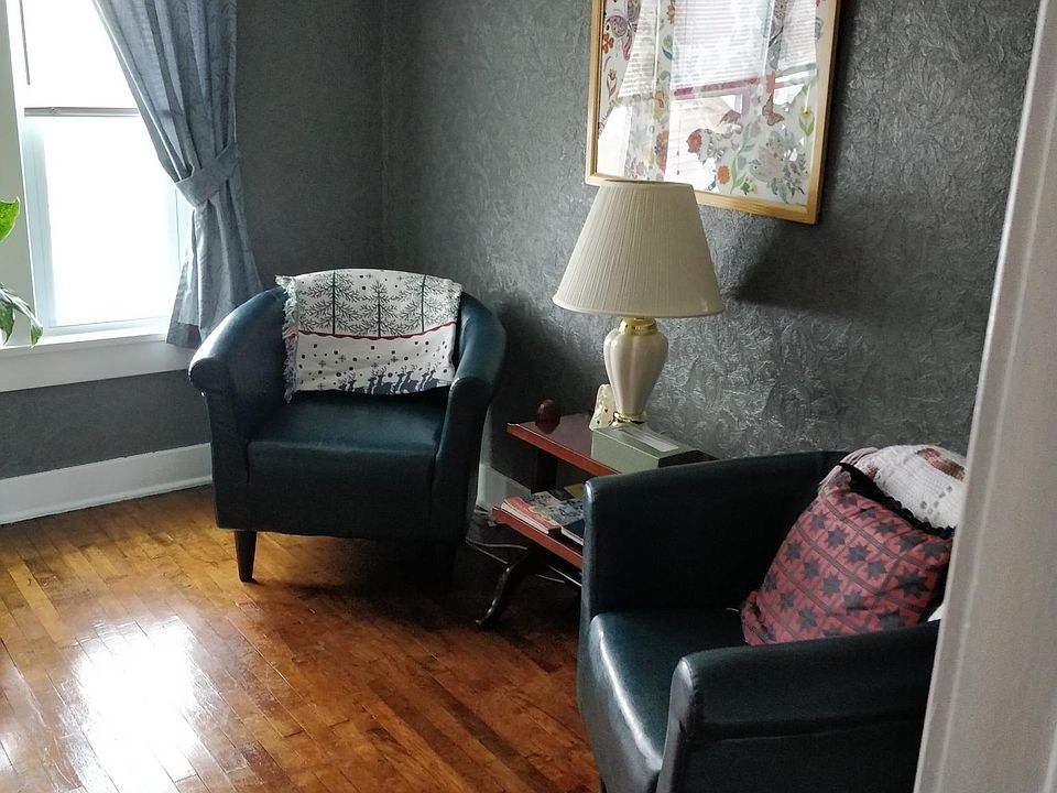 1st image of 719 E Chapin St APT B
