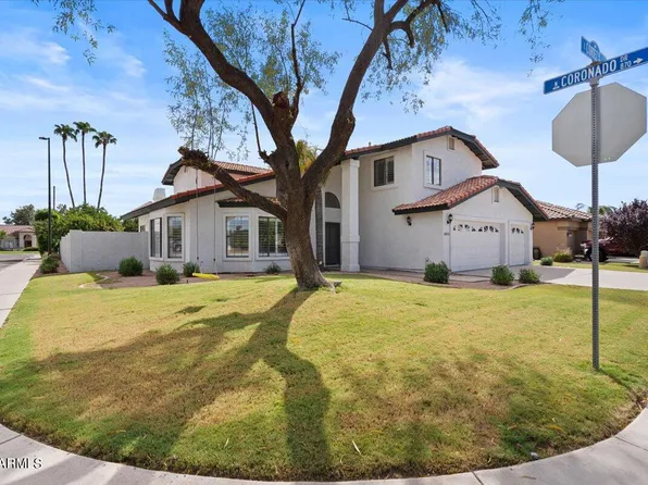 2033 E CORTEZ Drive, Gilbert, AZ 85234