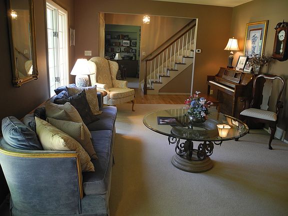 4th image of 5919 Glen Haven Dr