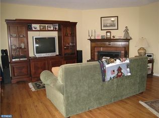 C15 Carver Pl, Trenton, NJ 08648