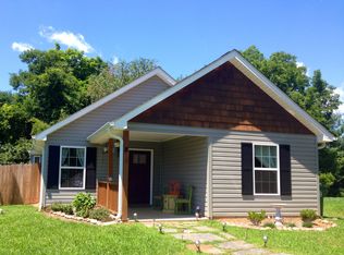 8 Ian River Dr, Asheville, NC 28806