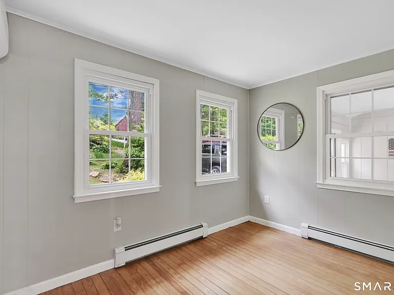 60 Indian Spring Rd — Photo 17
