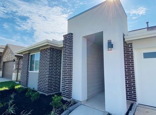 8115 Hush Heights Dr, Rosharon, TX 77583