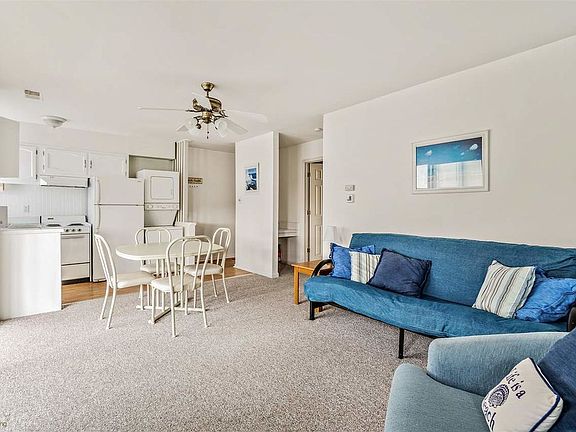 5th image of 4114 Central Ave Unit 211