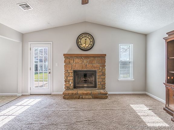 5th image of 1430 E 140th Pl