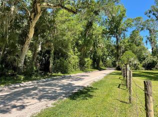 415 W Putnam Grove Rd #22, Oak Hill, FL 32759