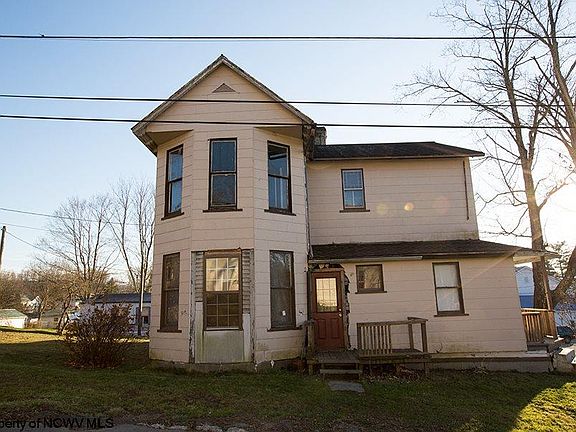 2nd image of 52 Howard Ave