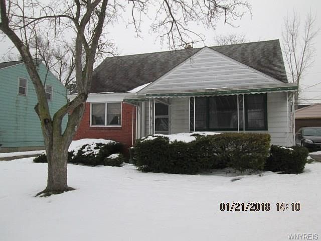 1st image of 257 Liston St