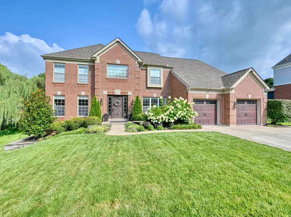 835 Crossings Dr, Crescent Springs, KY 41017