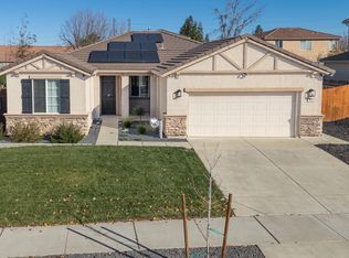 1945 Fall River Dr, Linda, CA