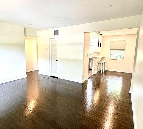 4th image of 7940 SW 55th Ave #68C