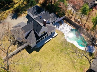 3 Powder House Rd, Dover, MA, 02030
