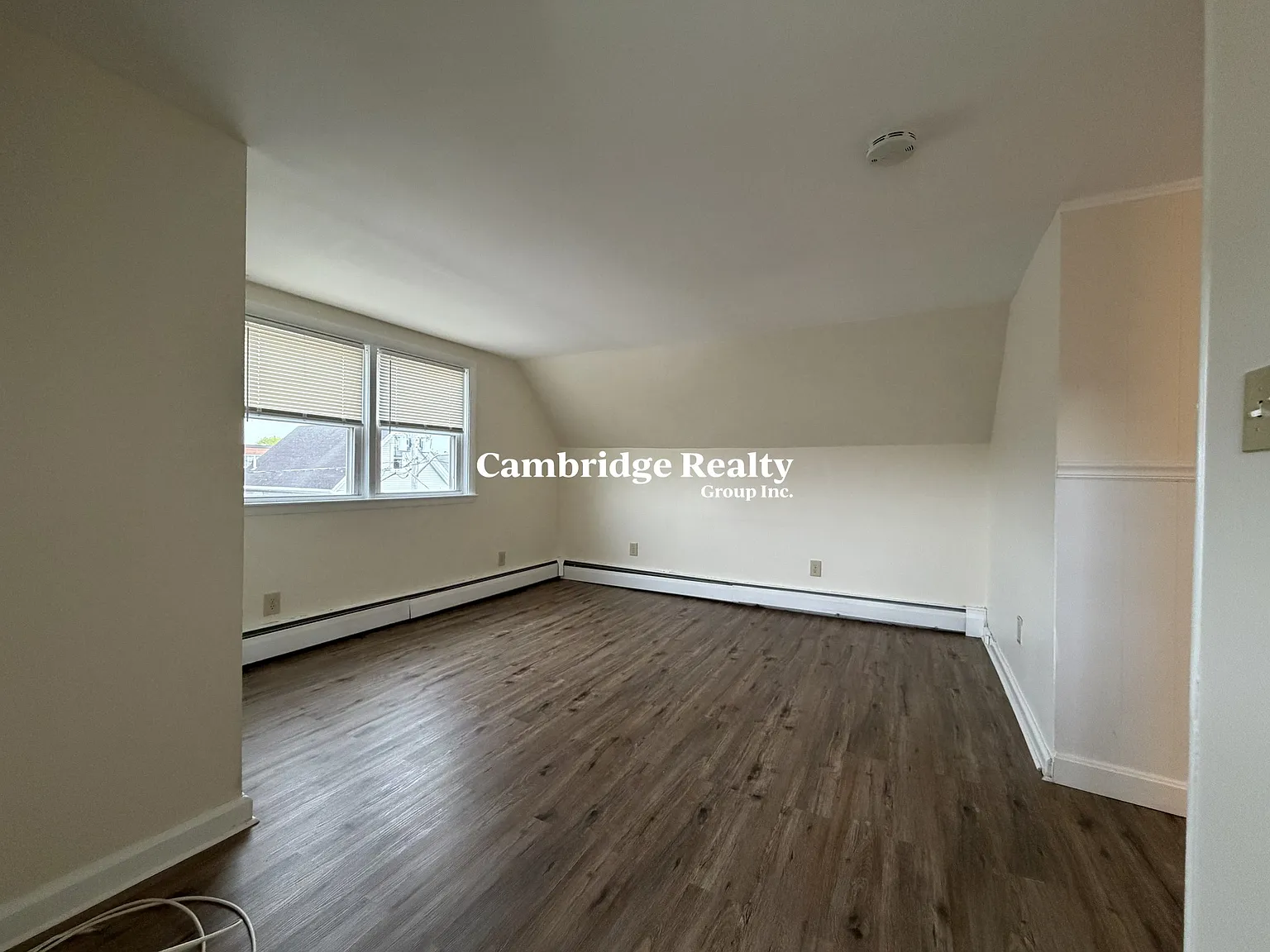 1 bed, $1,860 — Photo 3