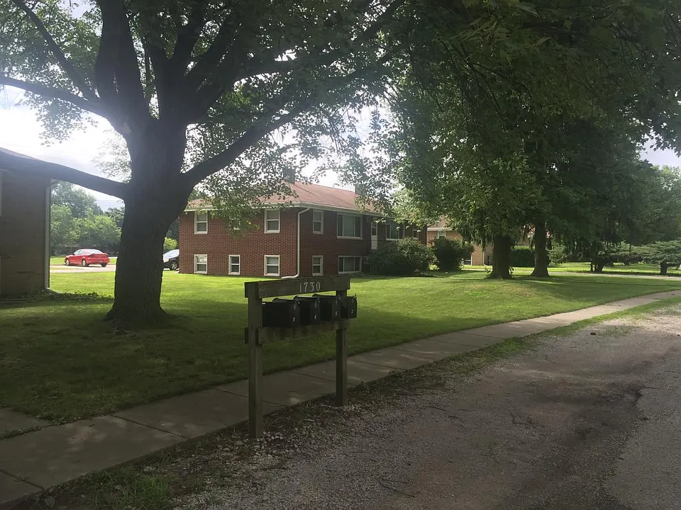 1116 Broadmoor Dr