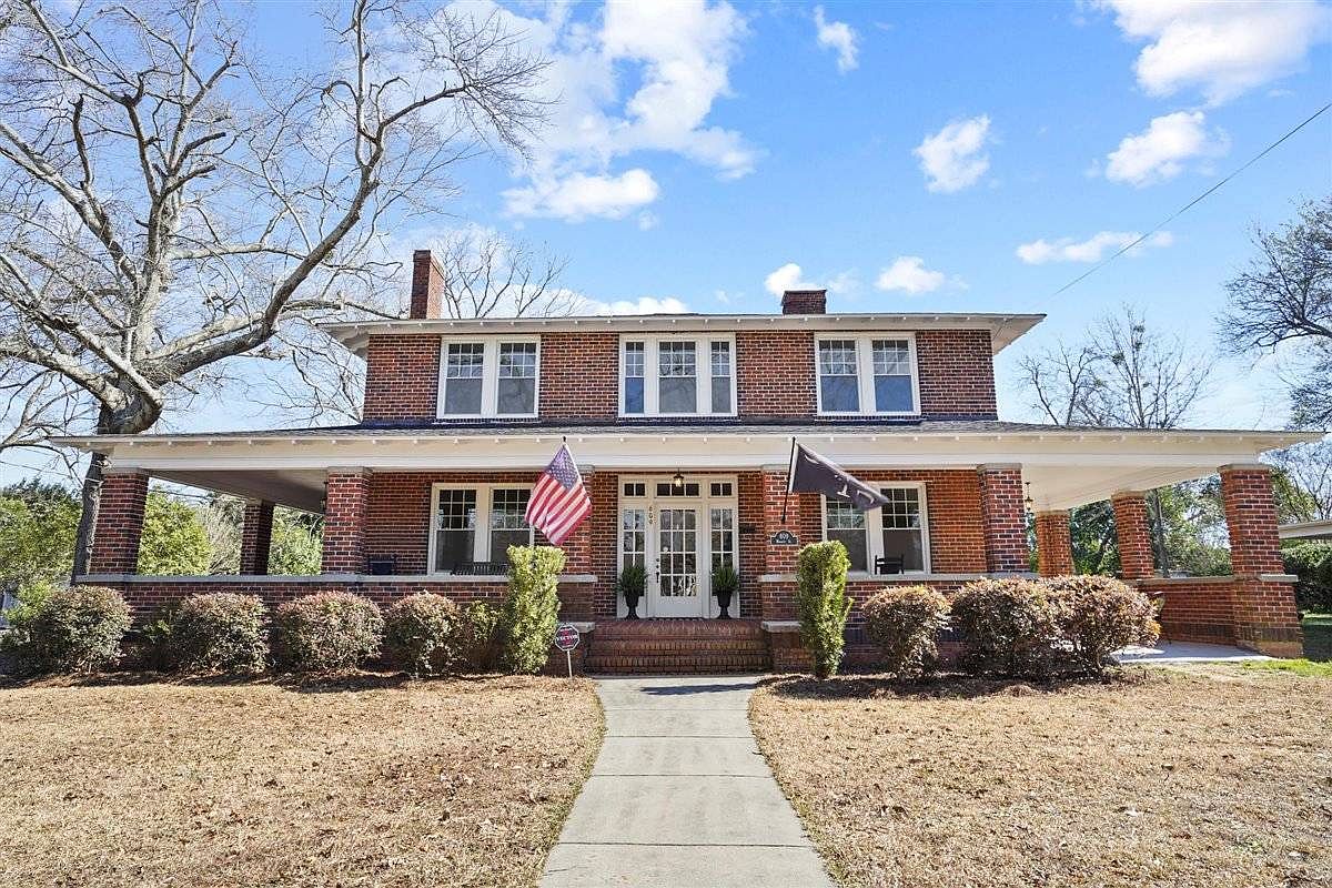 609 Market St, Cheraw, SC 29520 Zillow