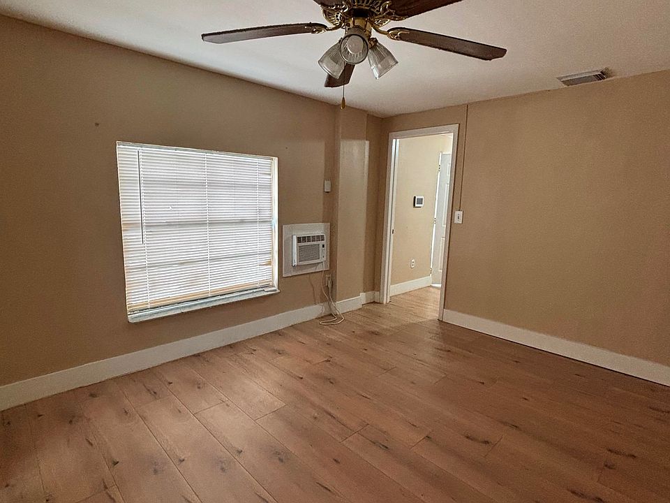 1st image of 3628 SW 6th St #1