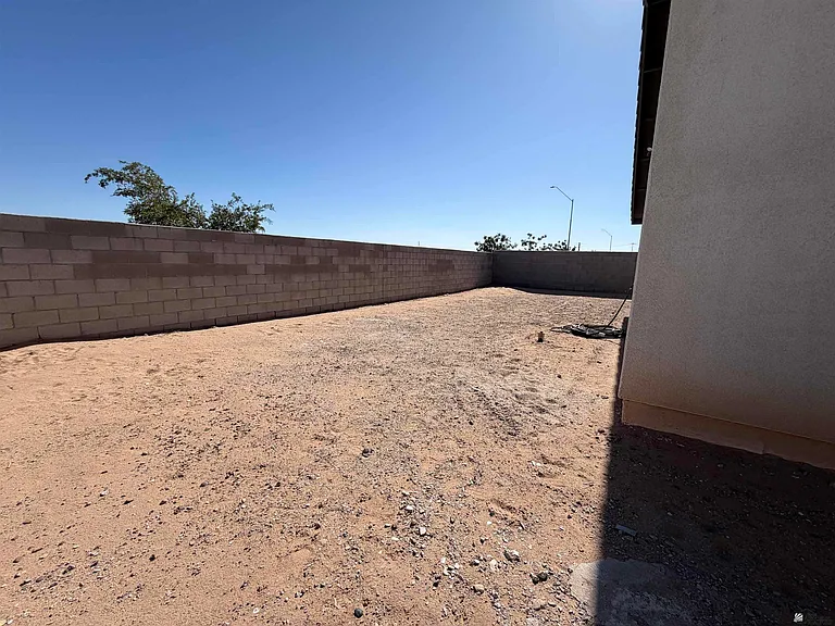 4792 E Udall Ln — Photo 4