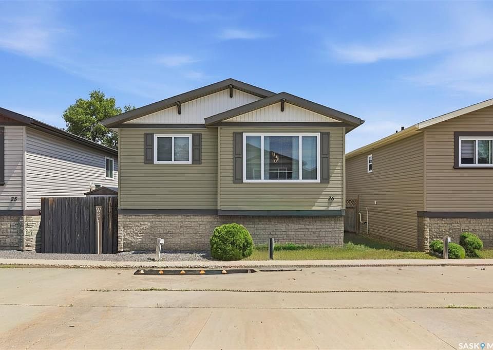 1st image of UNIT 26-55 Borden CRESCENT