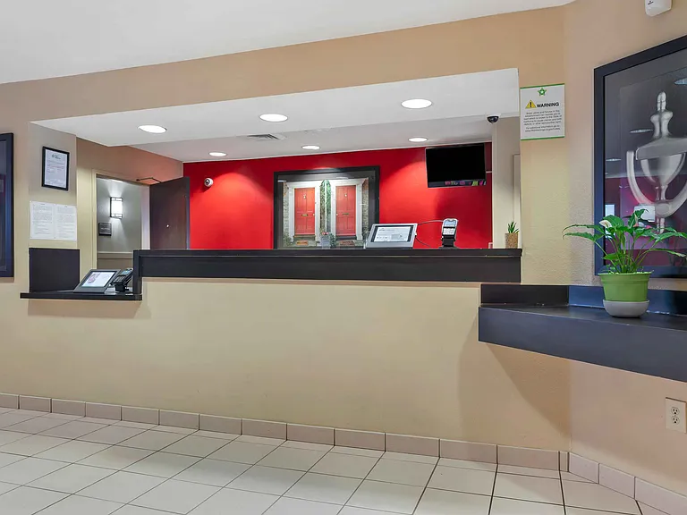 Lobby and Guest Check-in