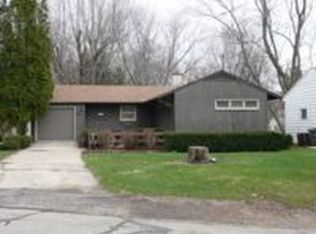 1100 Institute Blvd, Dixon, IL 61021