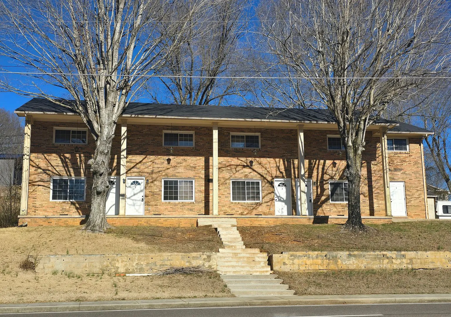 2 Bedroom/ 1.5 Townhouse Churchill, Tn *Pets Welcome* — Photo 1