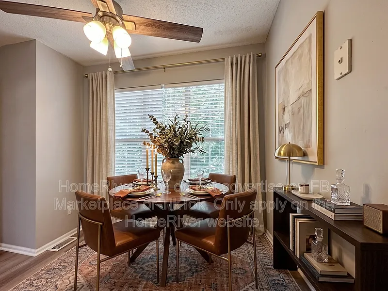 4 bed, 3.5 bath, 1693 sqft, $2,375 — Photo 3
