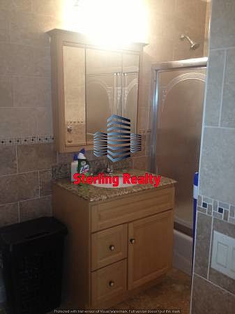 1st image of 2567 36th St APT 4R