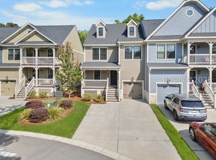 9 Old Stoney Ln, Hilton Head Island, SC 29926