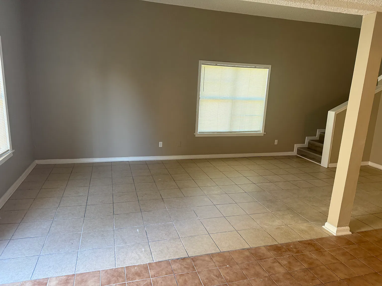 2 bed, 1000 sqft, $750 — Photo 2