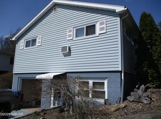 6 Spruce St, Lock Haven, PA 17745