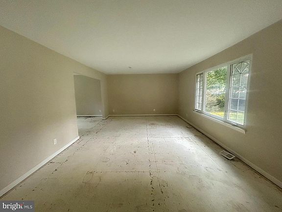 2nd image of 6 Harrell Ave