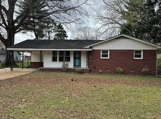 7125 Clemmer Dr, Milan, TN 38358