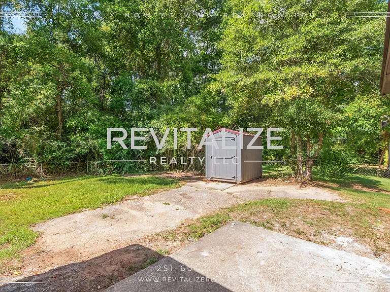 6513 Victoria Pl S — Photo 27