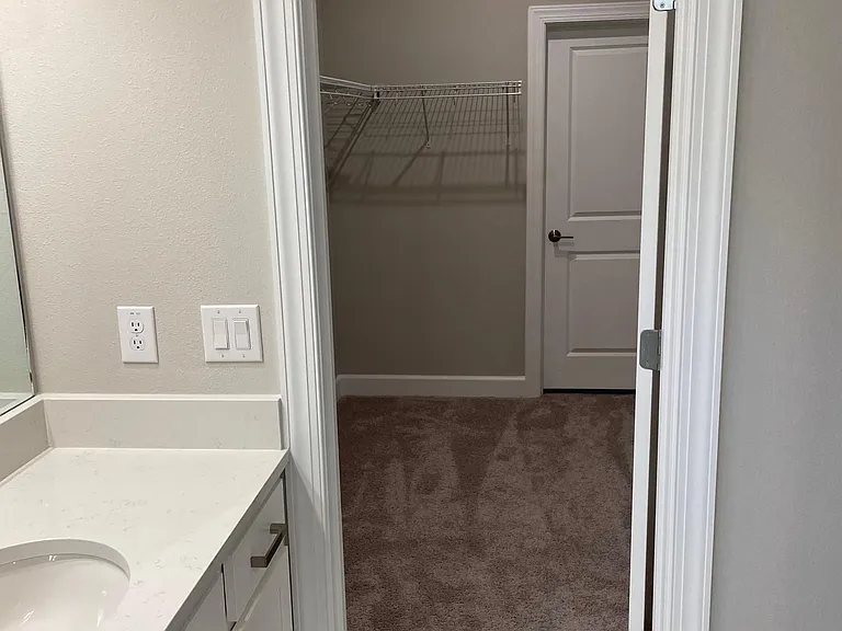 11031 Devonbridge Dr — Photo 18