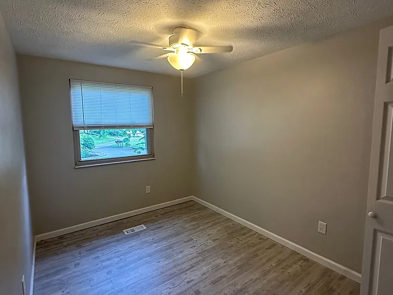 Winding Trail Pl — Photo 8