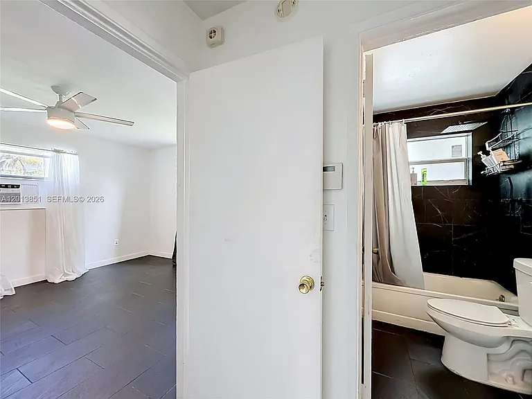 391 42nd Ct #NORTH — Photo 15