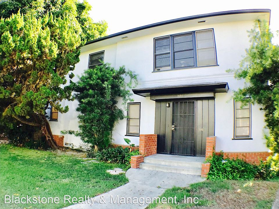1st image of 11006 Massachusetts Ave #11006