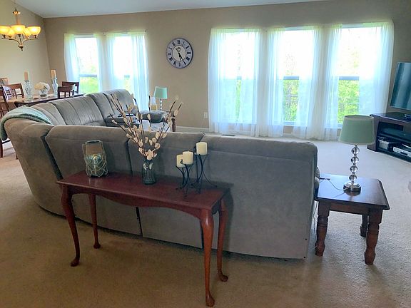 4th image of 1484 Eagle Mountain Dr