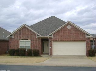 1100 Sunset Gdns E, Bryant, AR 72022