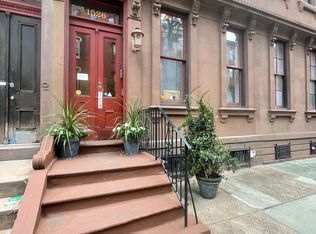 1526 Pine St APT 3B, Philadelphia, PA 19102