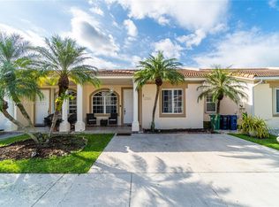 13880 SW 153rd Ter, Miami, FL 33177