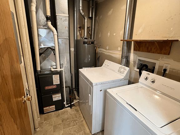 5th image of 409 W Zeller St