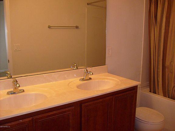 4th image of 2338 Sunset Bluff Dr