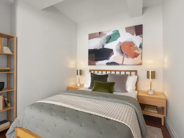 353 West 56th Street image 3 of 14