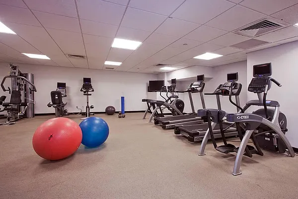 Sold by Town Residential | media 32