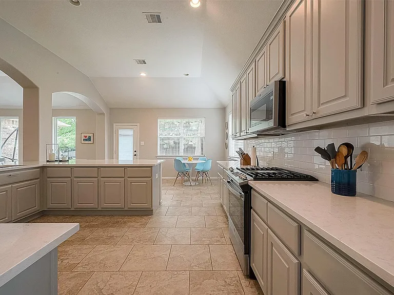 167 Pinto Point Pl — Photo 15