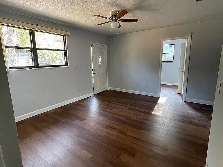 Property Photo - 7218 Kivler Dr