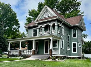 407 N Main St, New Sharon, IA 50207