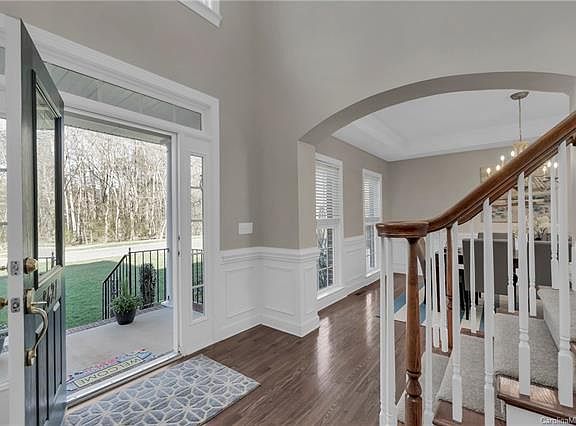4th image of 8621 Mossington Ln
